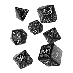 Dice: Q Workshop - Elvish Poly, Black & White [x7] (حجر النرد)